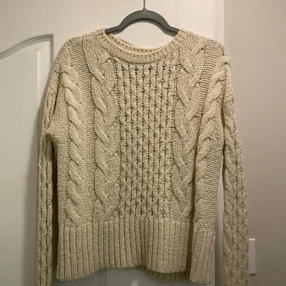 Knit sweater - Picture 1 of 1